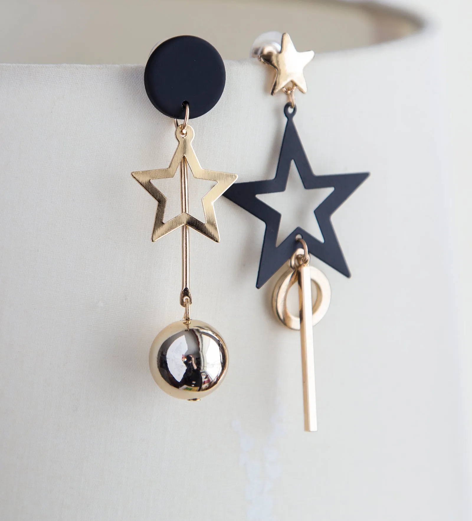 Asymmetrical Star Boho Earrings: Black Statement Jewelry for Summer