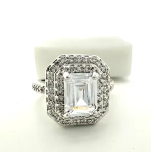 Elegant CZ Ring