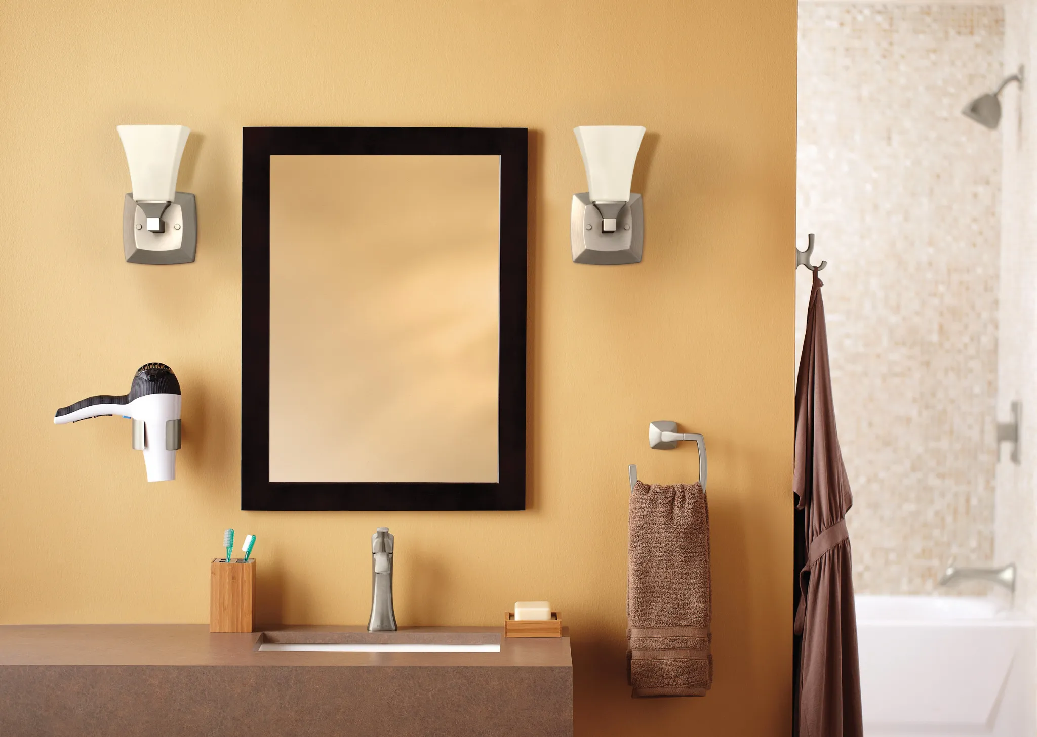 Voss Towel Ring